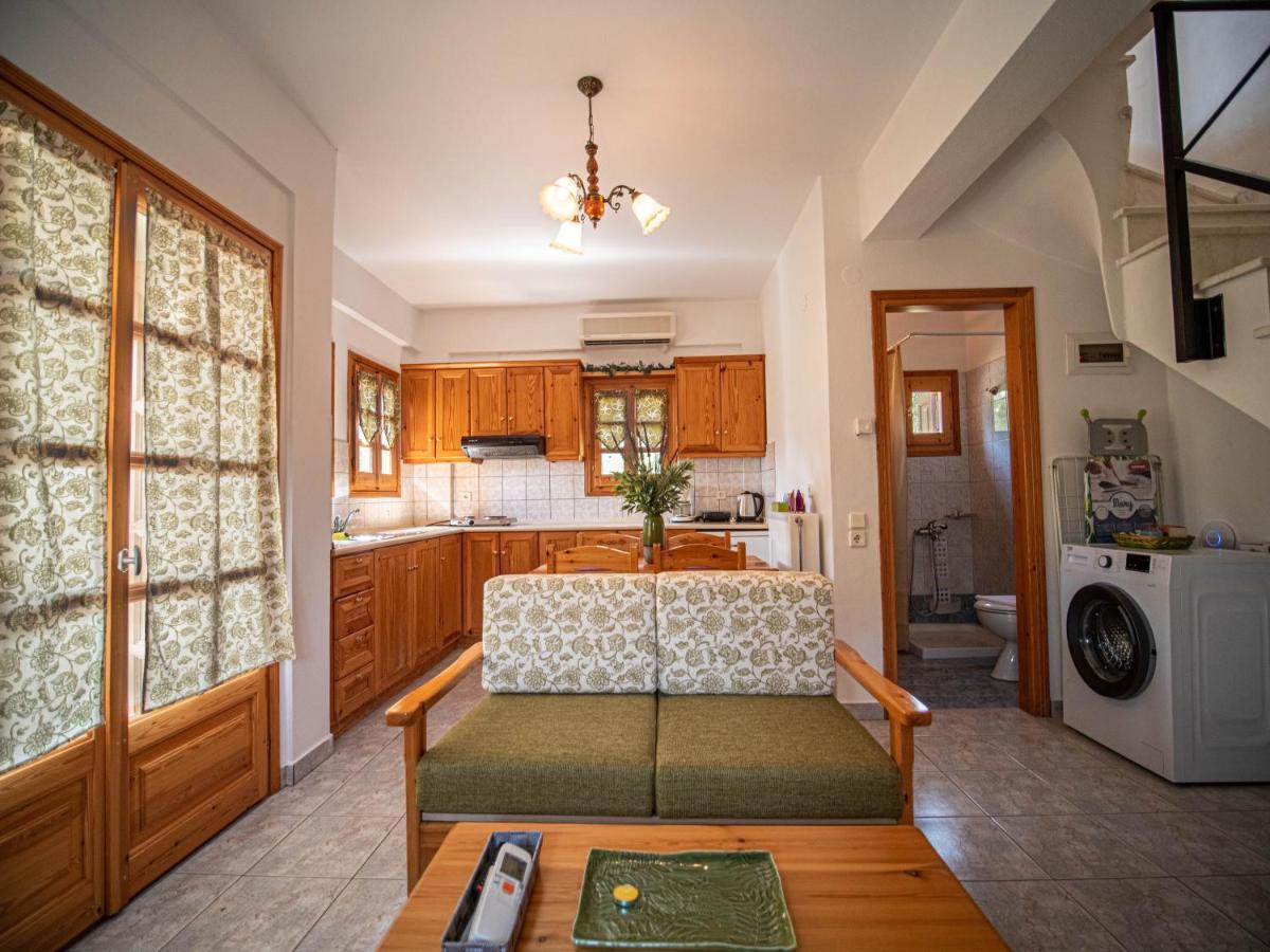 Olive House In Damouchari With A Sea View - Delicious Houses Екстериор снимка