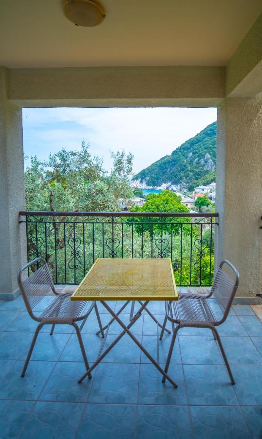 Olive House In Damouchari With A Sea View - Delicious Houses Екстериор снимка